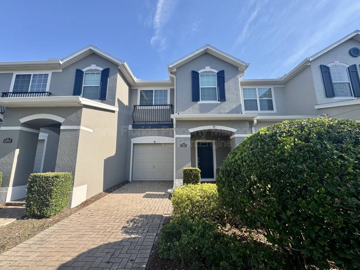 Townhouse for rent at 12117 Citruswood Dr, Orlando, FL 32832