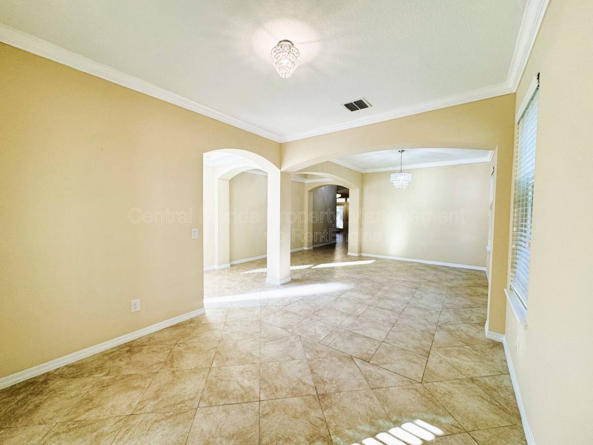 House for rent at 6621 Helmsley Circle, Windermere, FL 34786