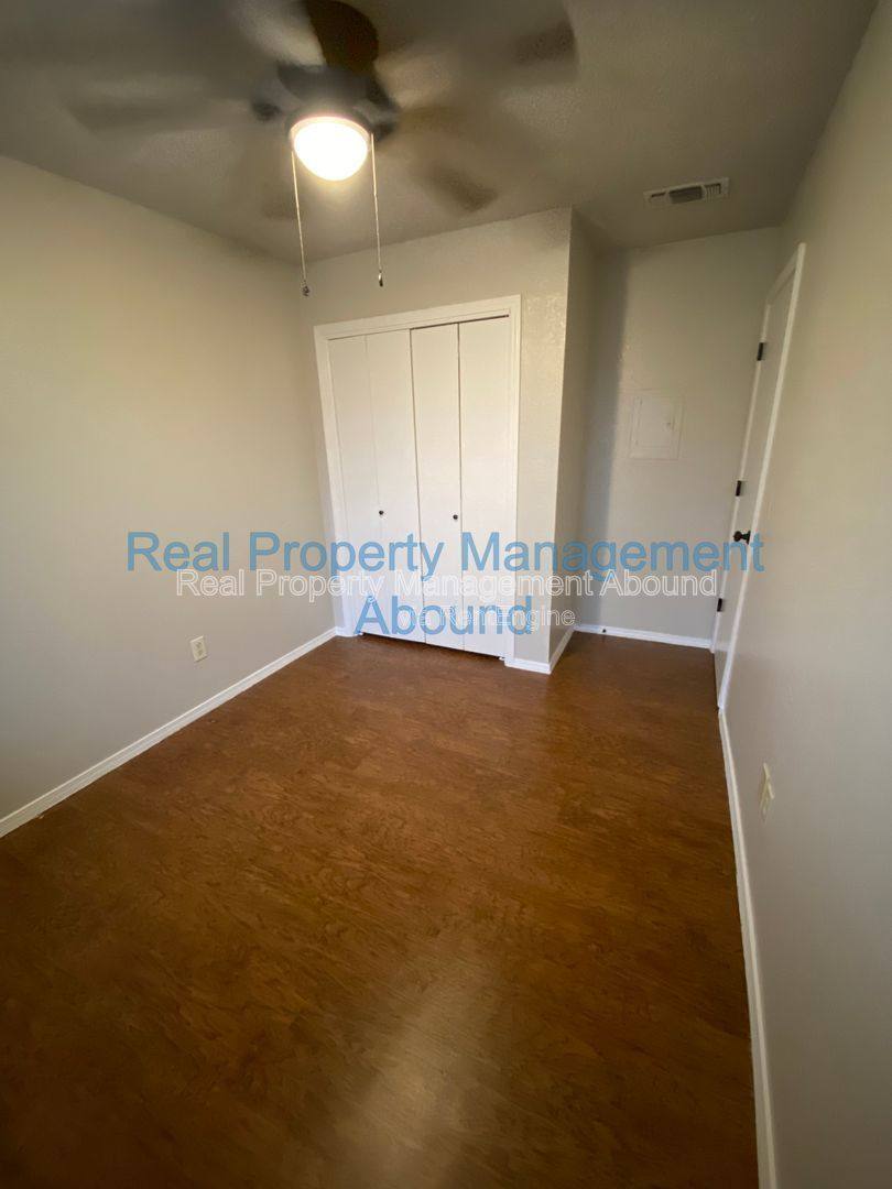 Apartment for rent at 101 E Broadway St #3, Owasso, OK 74055