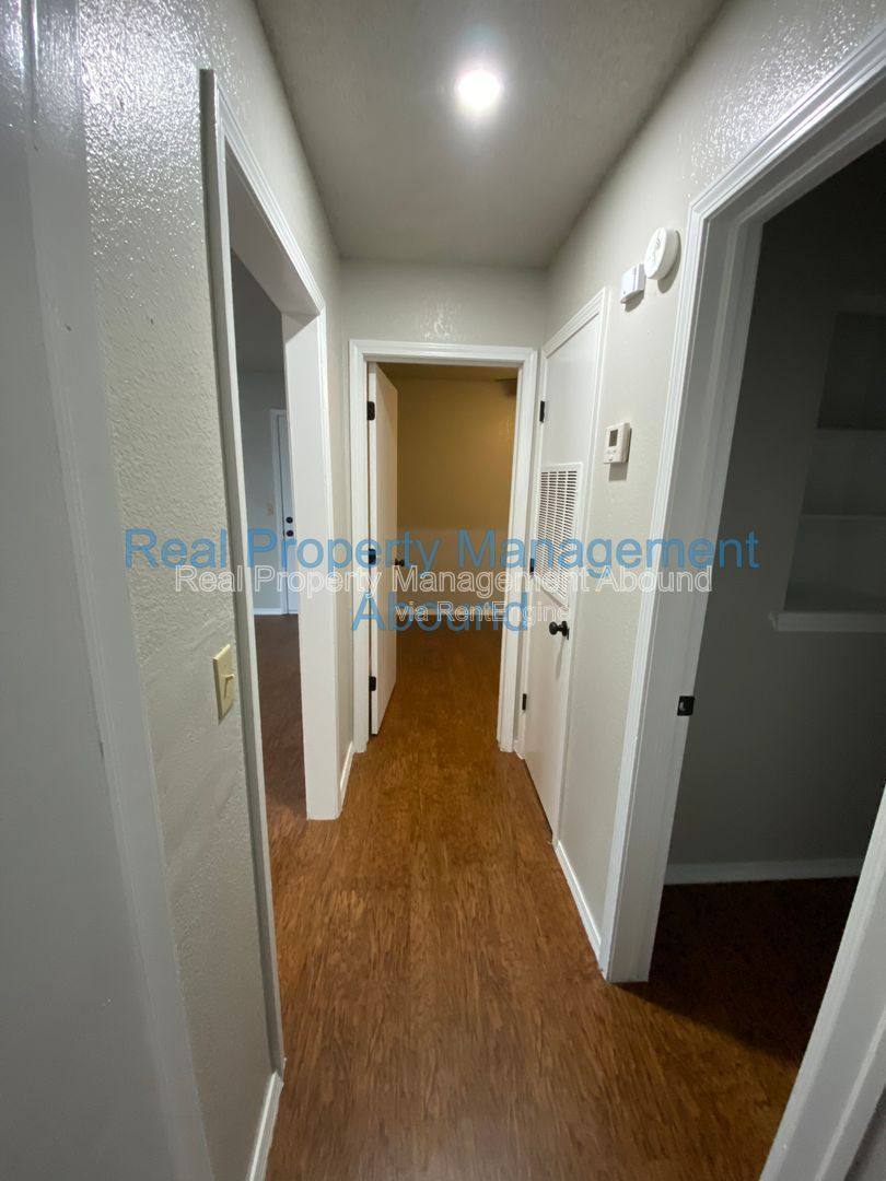 Apartment for rent at 101 E Broadway St #3, Owasso, OK 74055