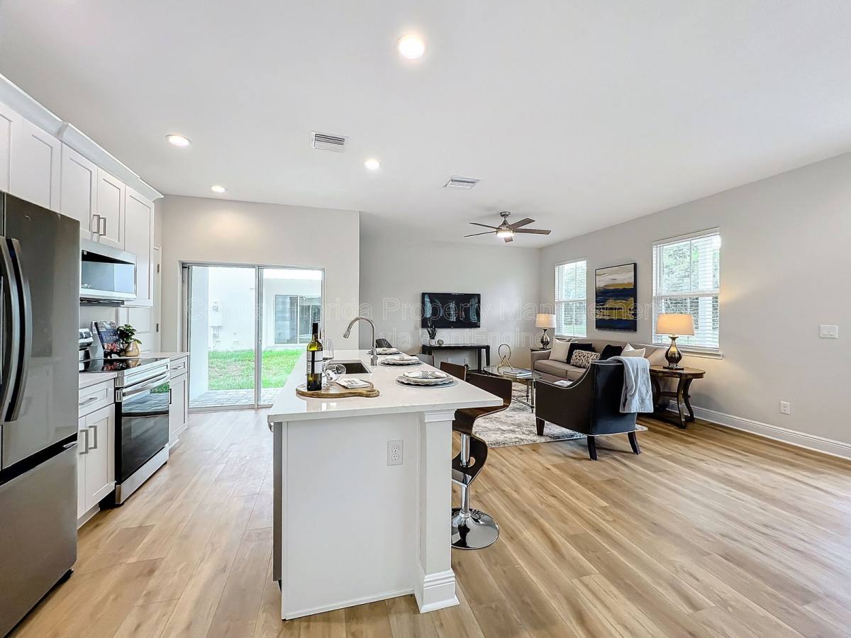 Apartment for rent at 2250 S Bumby Ave #200, Orlando, FL 32806