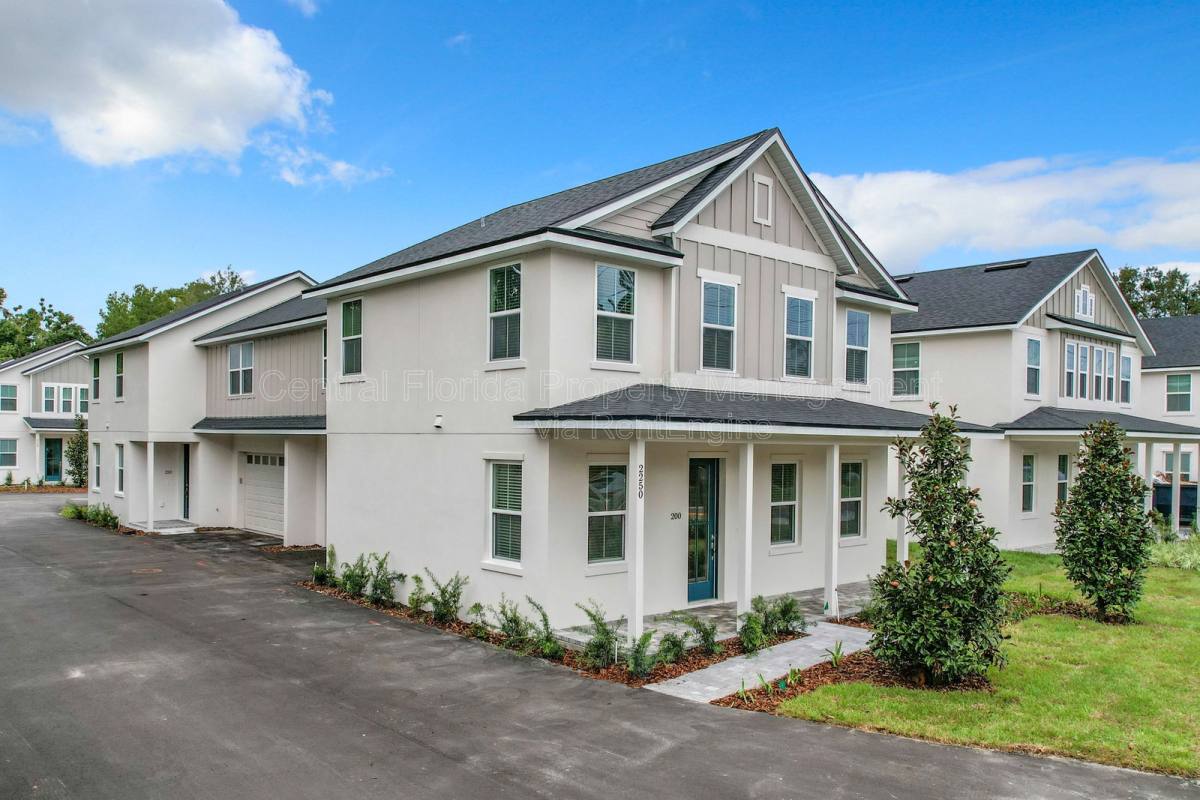 Apartment for rent at 2250 S Bumby Ave #200, Orlando, FL 32806