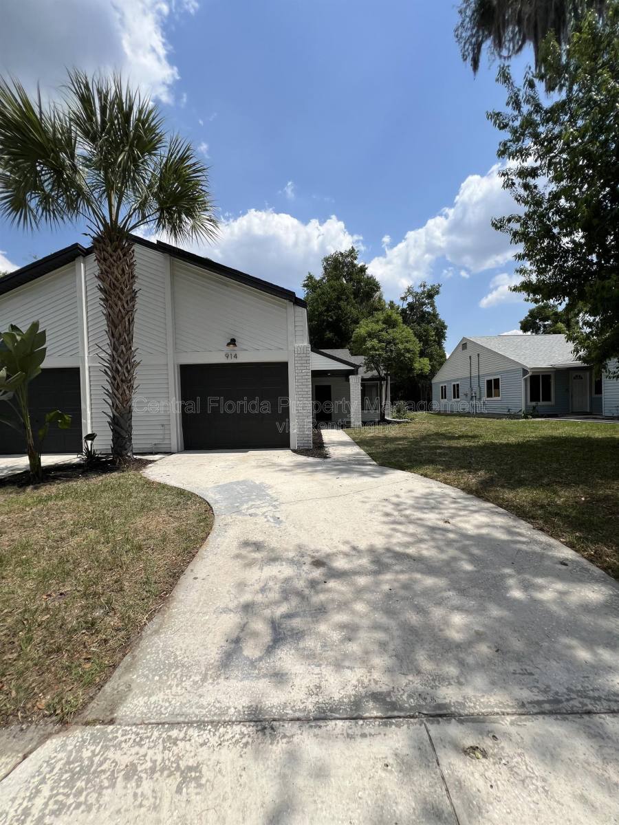 Townhouse for rent at 914 Robinhood Court, Maitland, FL 32751