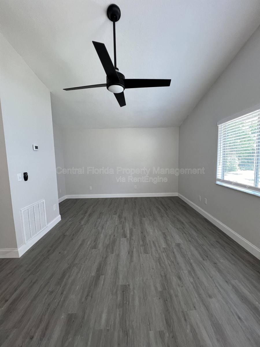 Townhouse for rent at 914 Robinhood Court, Maitland, FL 32751