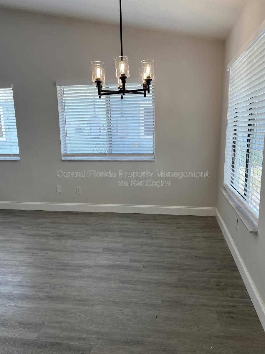 Townhouse for rent at 914 Robinhood Court, Maitland, FL 32751