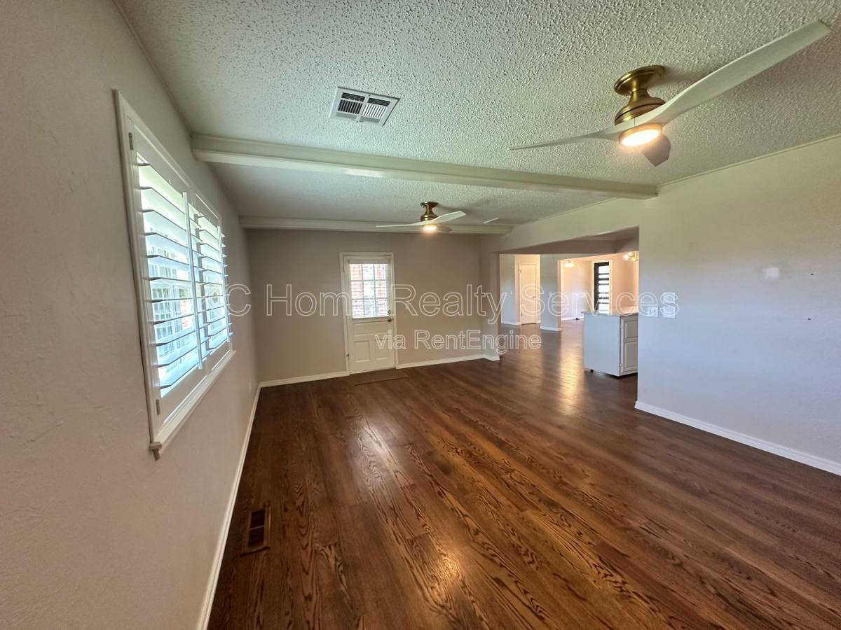 House for rent at 12 SW 100th St, Oklahoma City, OK 73139