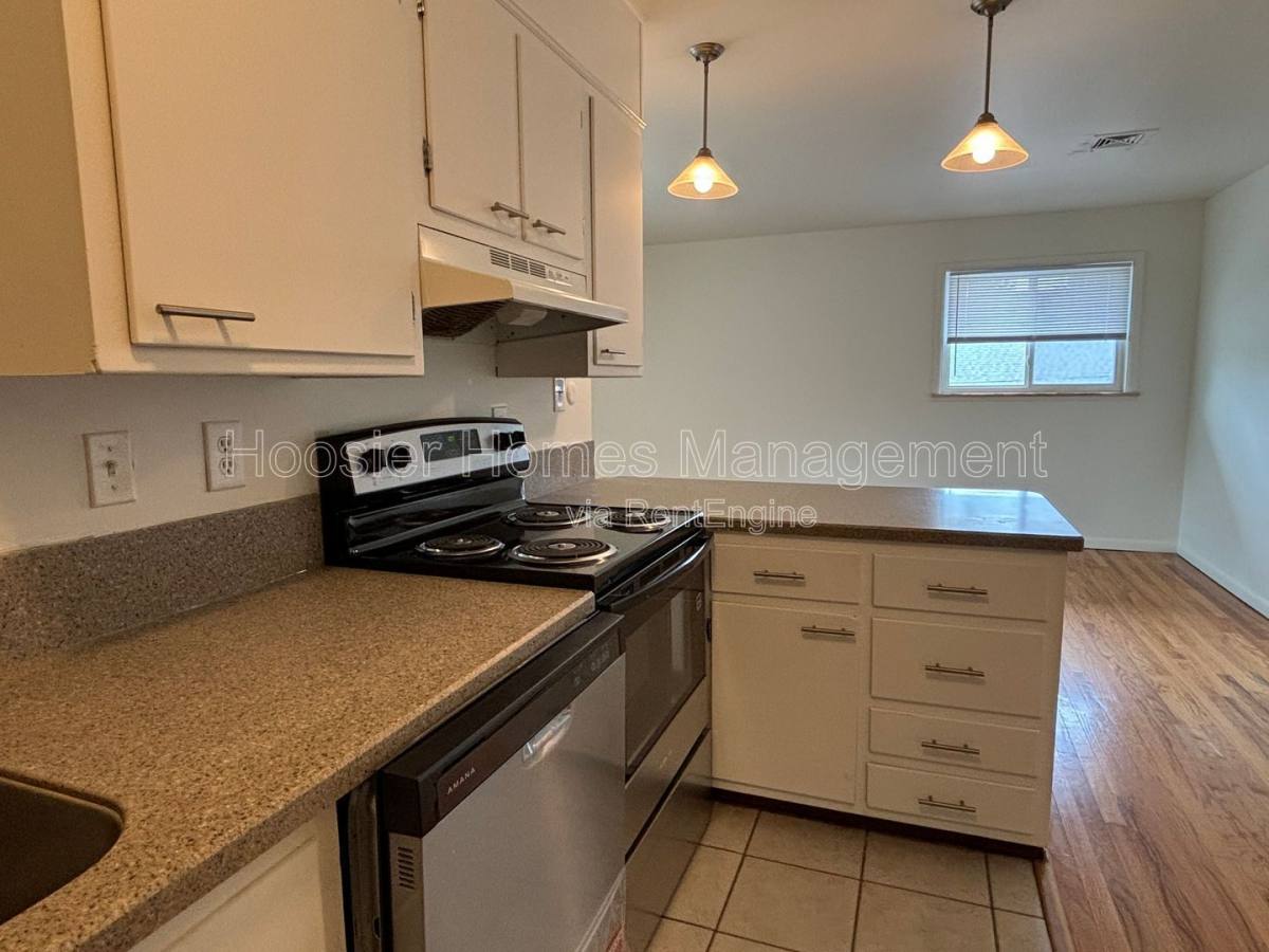 Apartment for rent at 770 E 61st St #4, Indianapolis, IN 46220