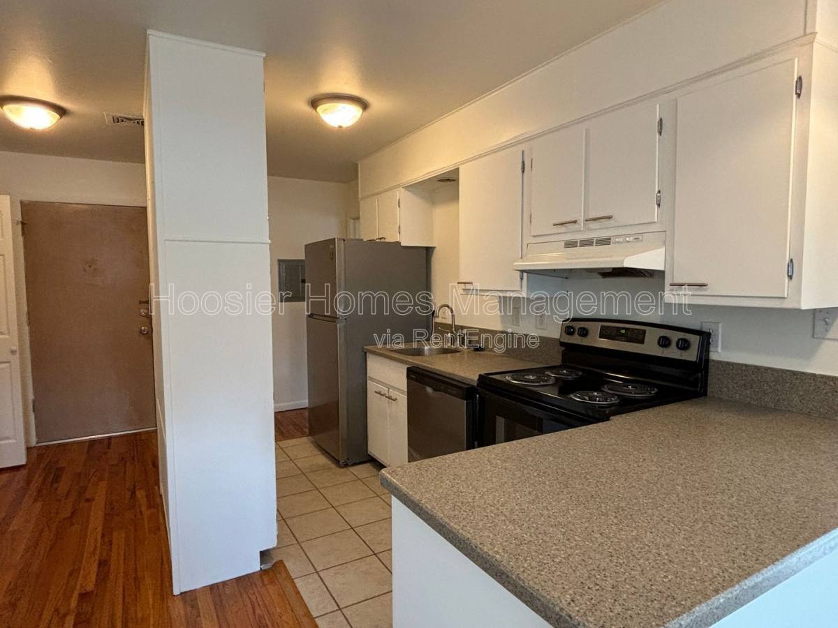 Apartment for rent at 770 E 61st St #4, Indianapolis, IN 46220