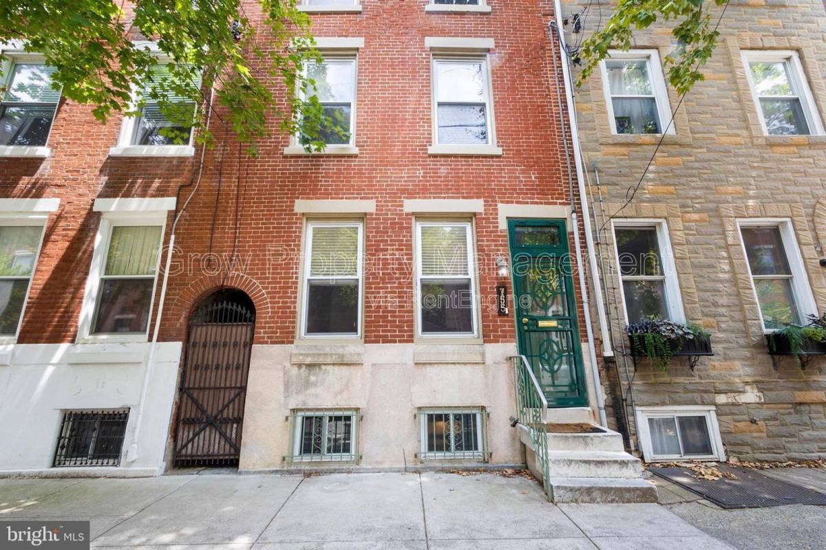 House for rent at 755 S 10th St, Philadelphia, PA 19147