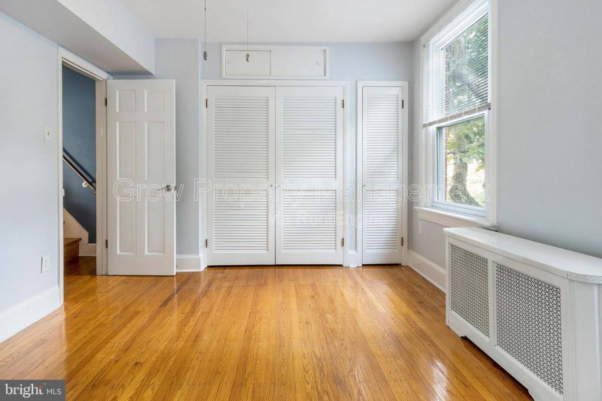 House for rent at 755 S 10th St, Philadelphia, PA 19147