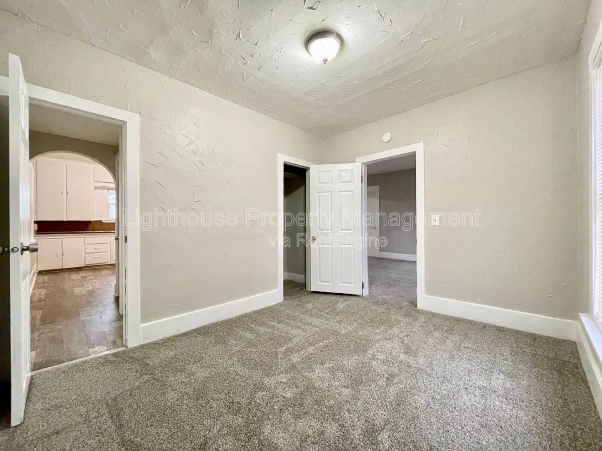 House for rent at 2816 Park St, Muskegon, MI 49444