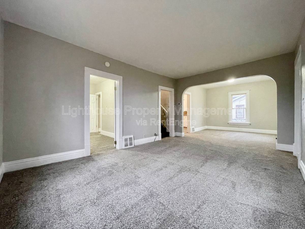 House for rent at 2816 Park St, Muskegon, MI 49444