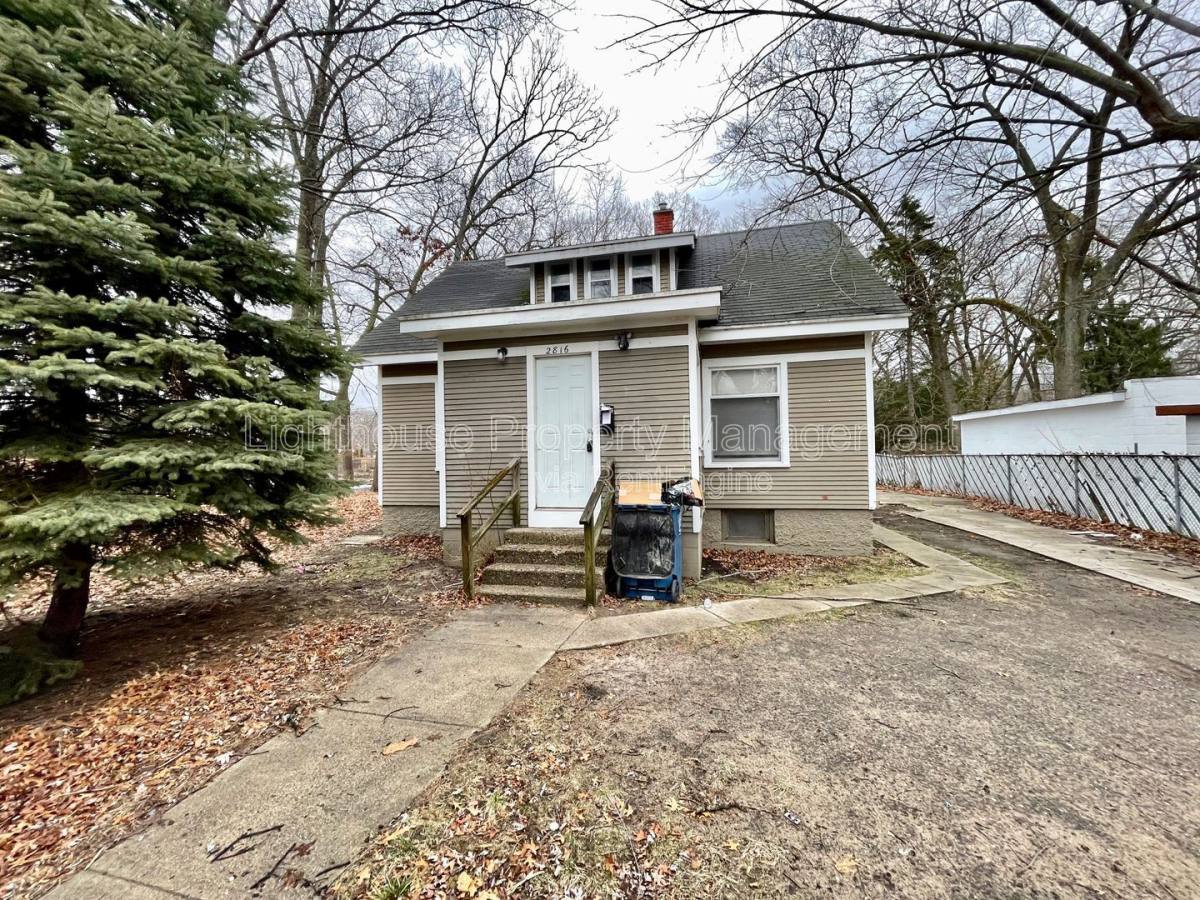 House for rent at 2816 Park St, Muskegon, MI 49444