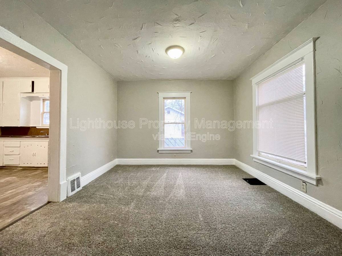 House for rent at 2816 Park St, Muskegon, MI 49444