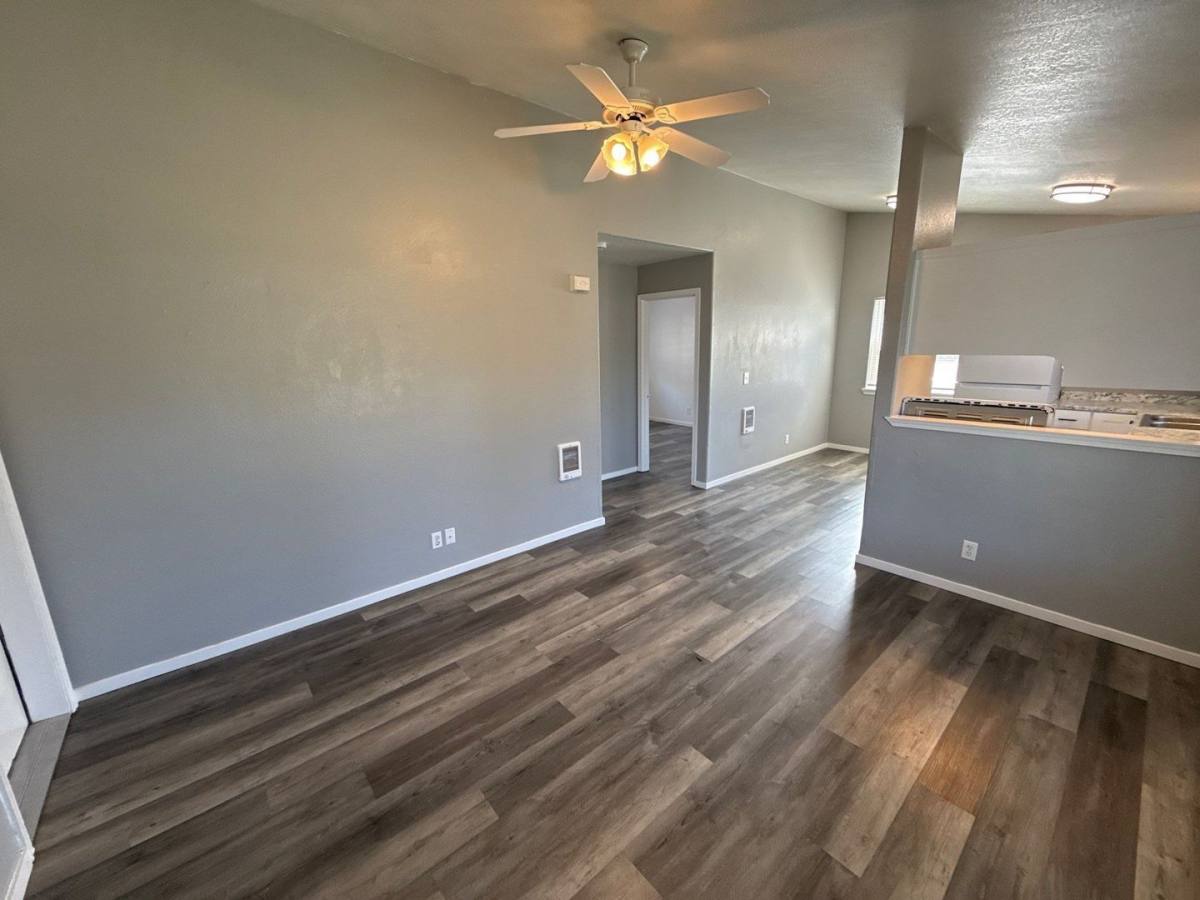 Apartment for rent at 1265 Poplar St, Sweet Home, OR 97386