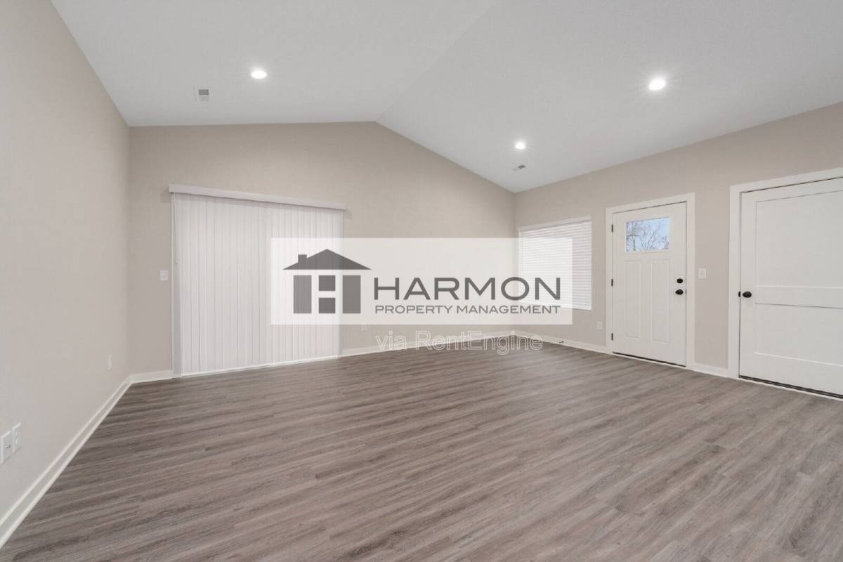 Apartment for rent at 3306 W 9th St N, Wichita, KS 67203