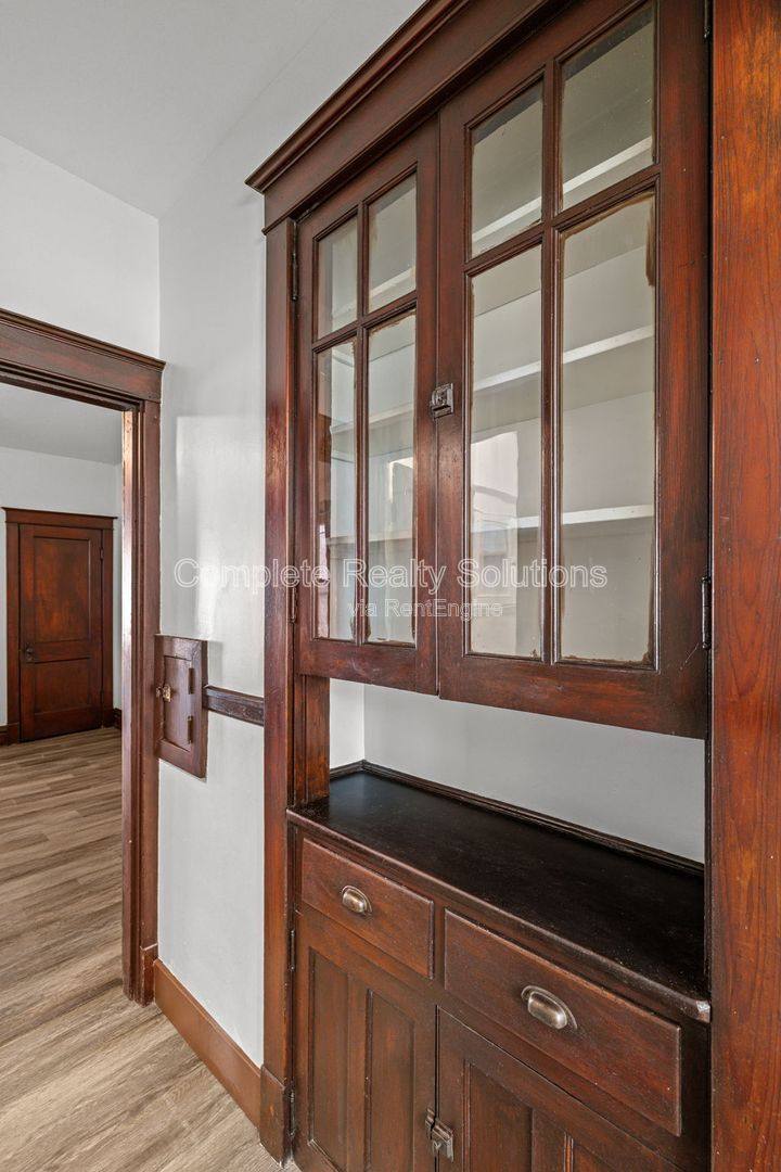 Apartment for rent at 510-512 Fassen St #512 1F, Saint Louis, MO 63111