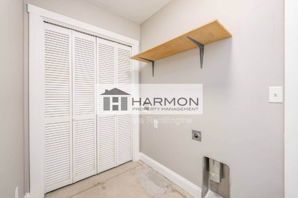 Apartment for rent at 531 Sunflower Dr, El Dorado, KS 67042