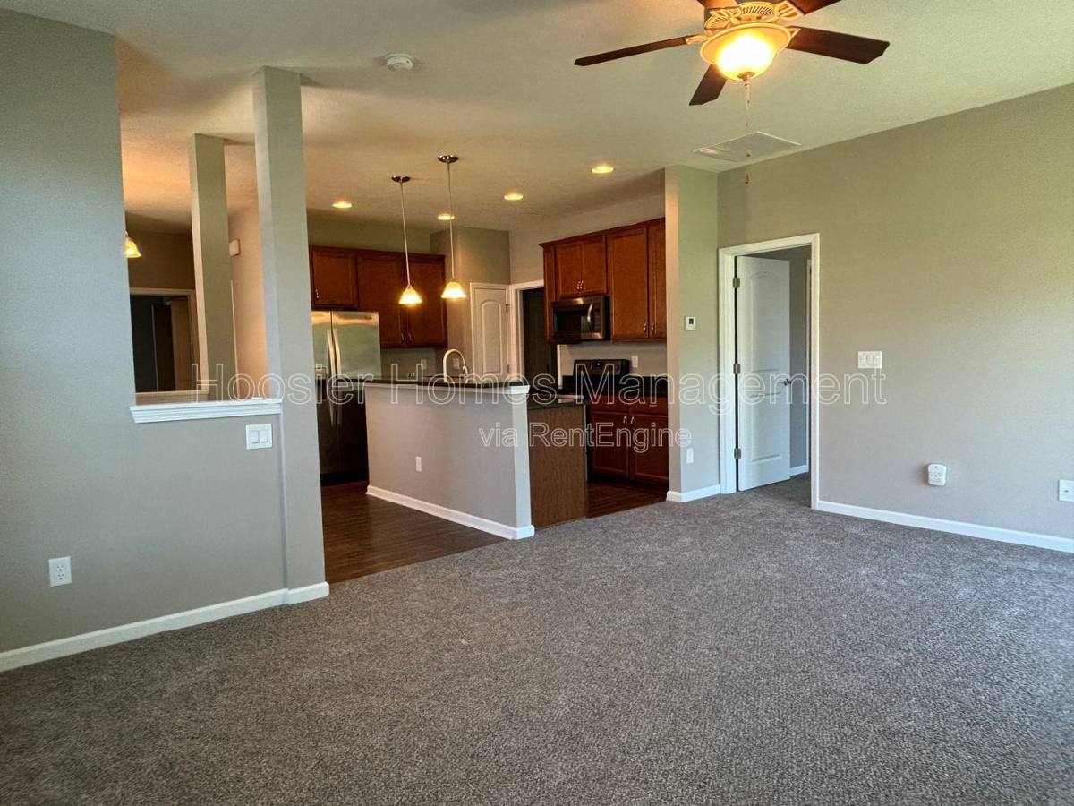 Condo for rent at 640 N Grant St, Brownsburg, IN 46112