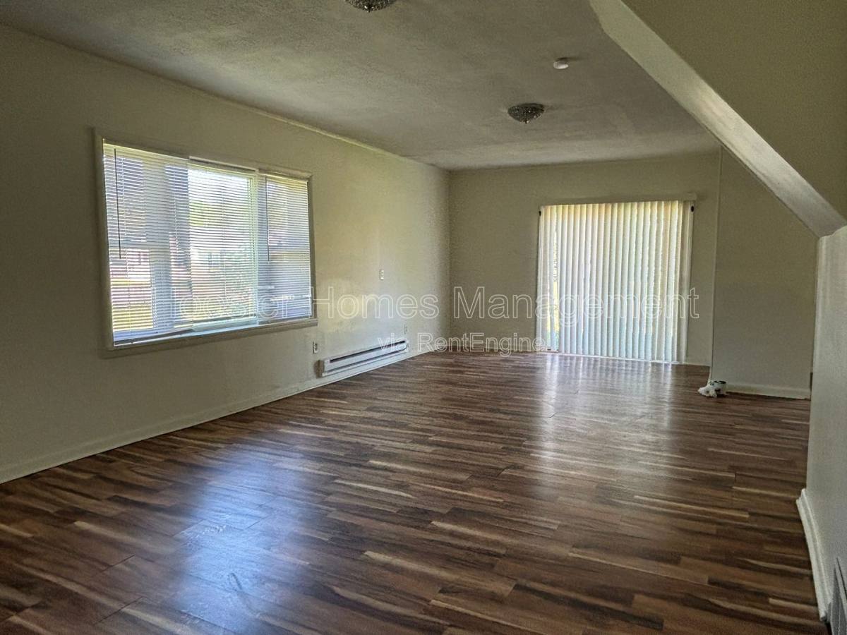 House for rent at 1739 Kildare Ave, Indianapolis, IN 46218