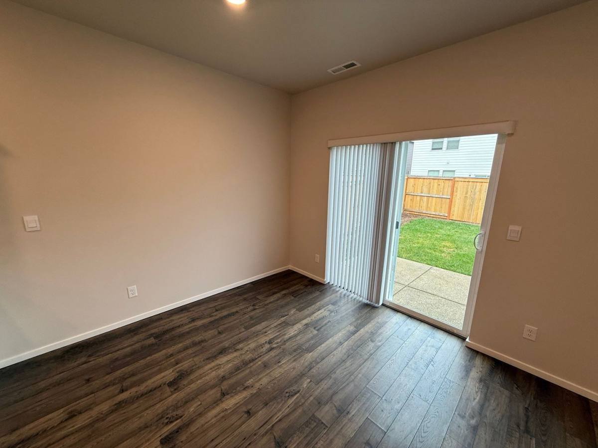 House for rent at 4833 Thyme Ave NE, Salem, OR 97301