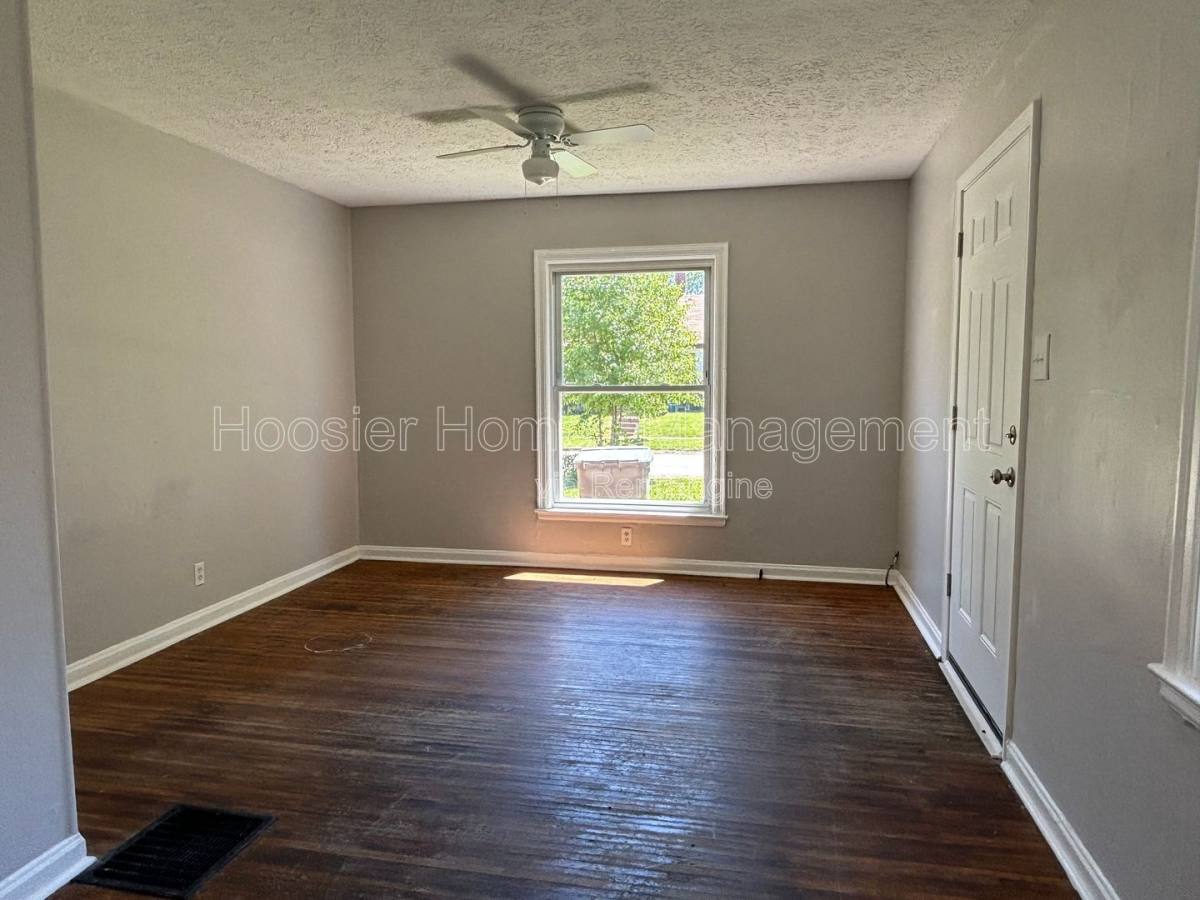 Apartment for rent at 932 N Leland Ave #932, Indianapolis, IN 46219