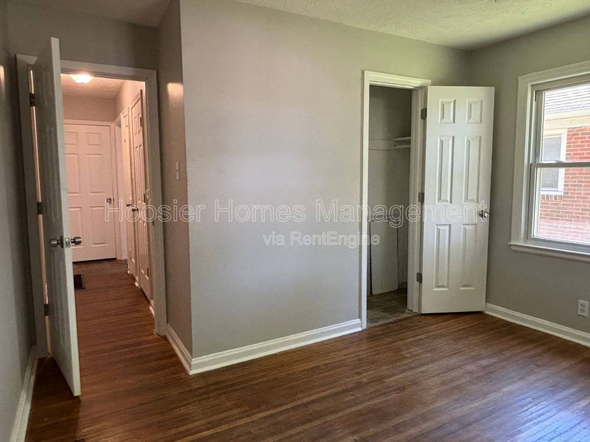 Apartment for rent at 932 N Leland Ave #932, Indianapolis, IN 46219
