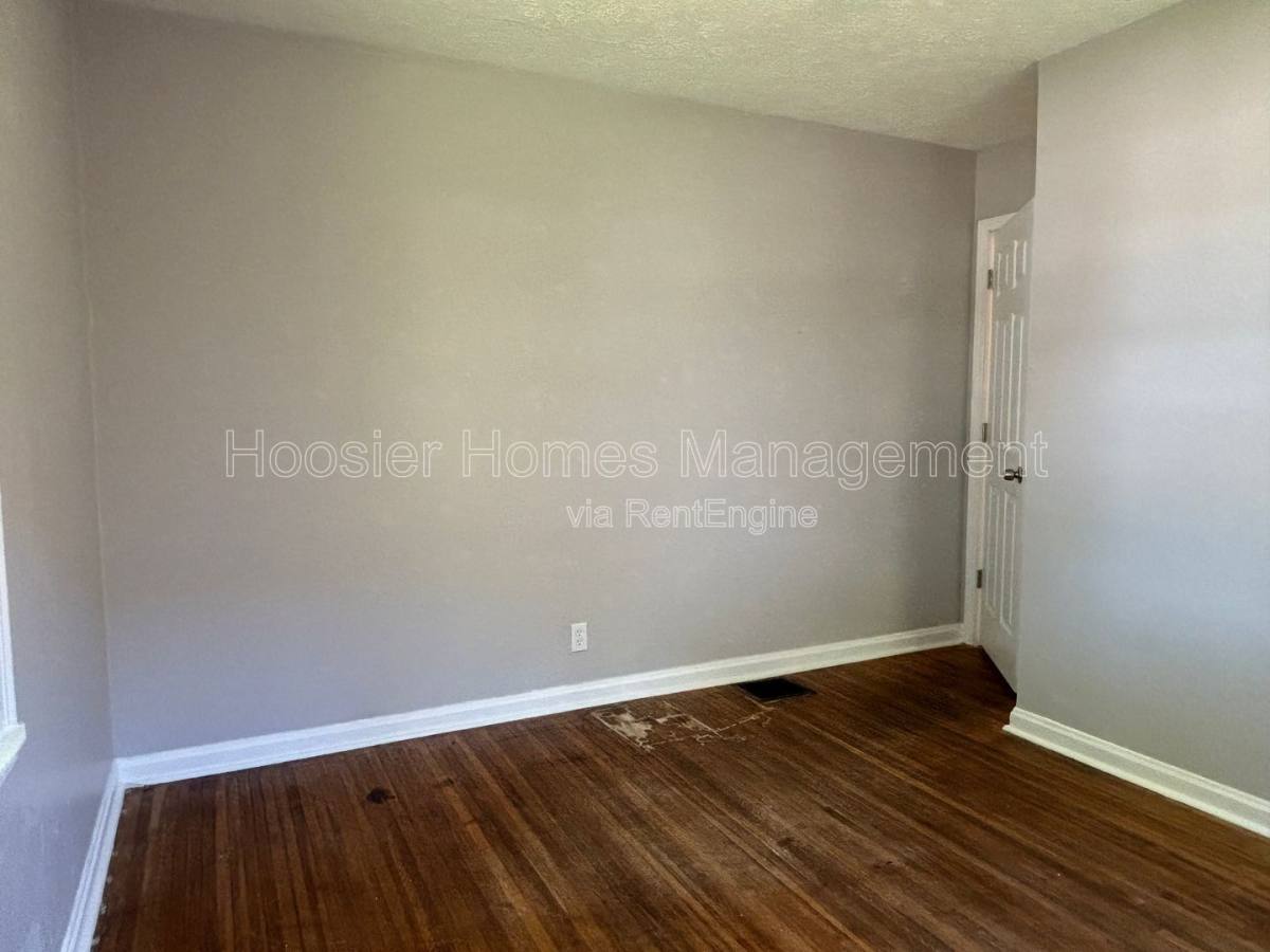 Apartment for rent at 932 N Leland Ave #932, Indianapolis, IN 46219