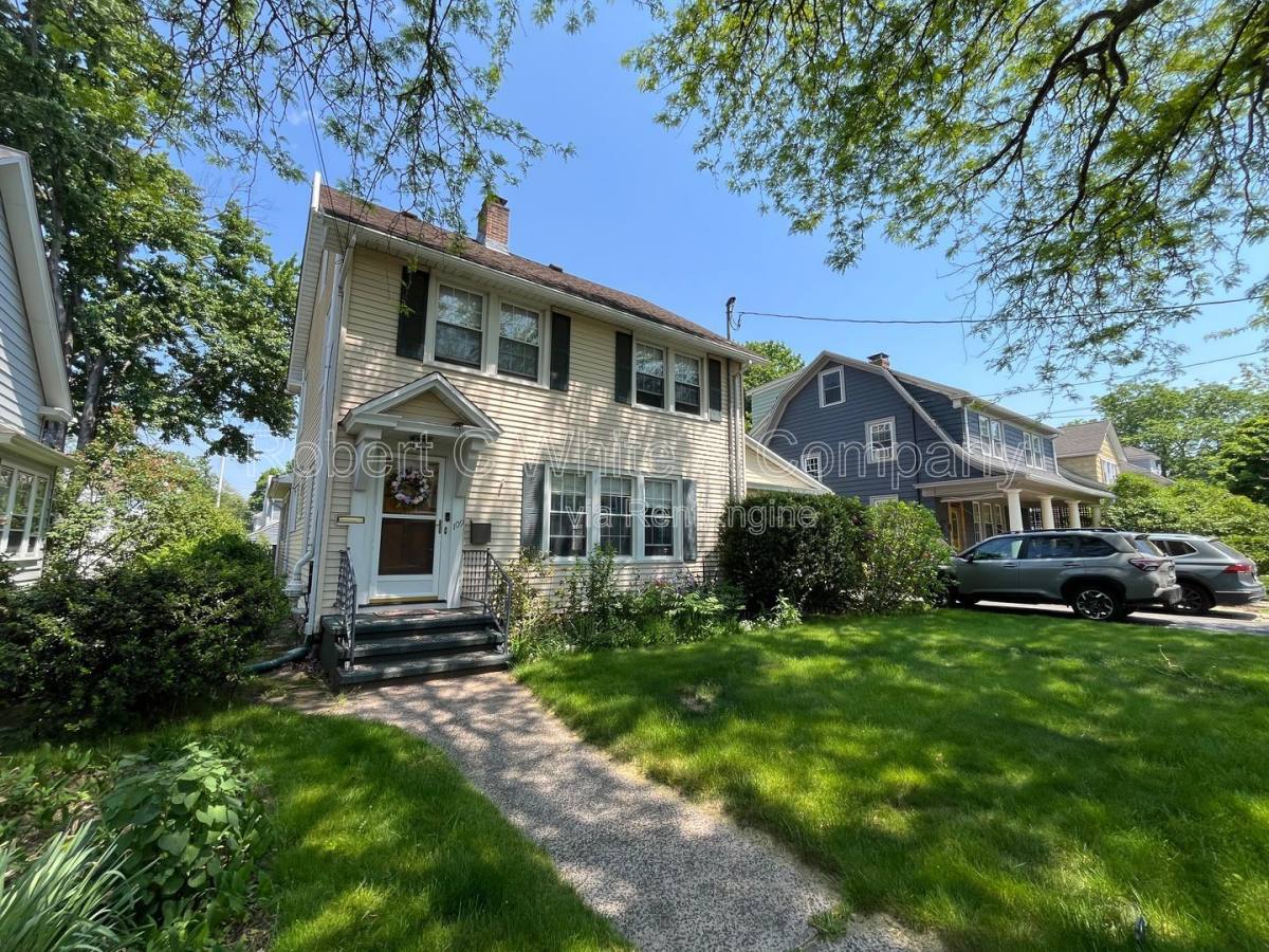 House for rent at 109 Ardmore St, Hamden, CT 06517
