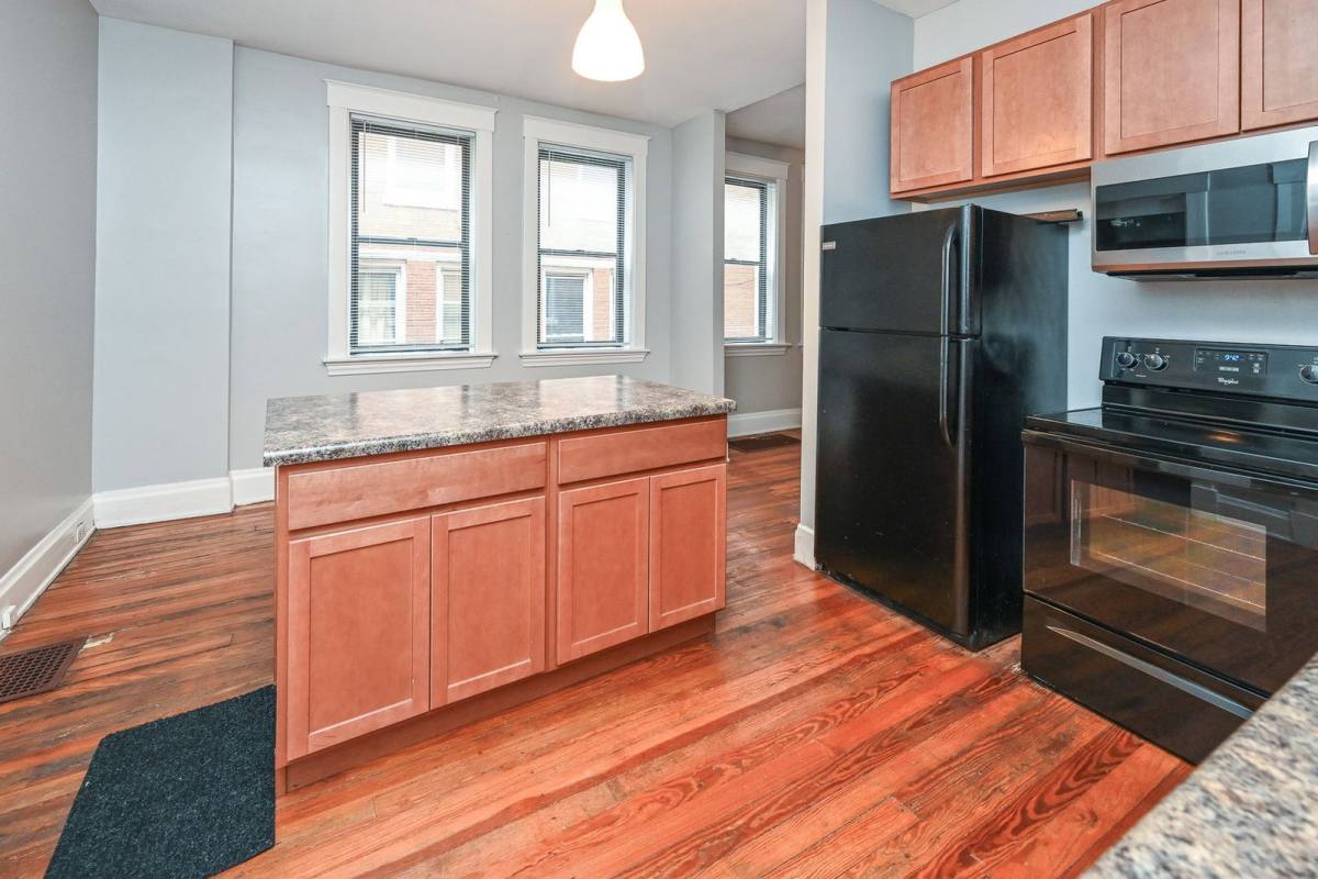 Apartment for rent at 2342 Chickasaw St #3, Cincinnati, OH 45219