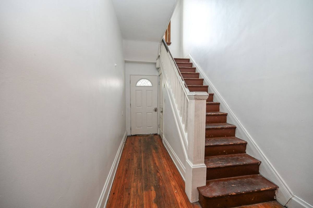 Apartment for rent at 2342 Chickasaw St #3, Cincinnati, OH 45219