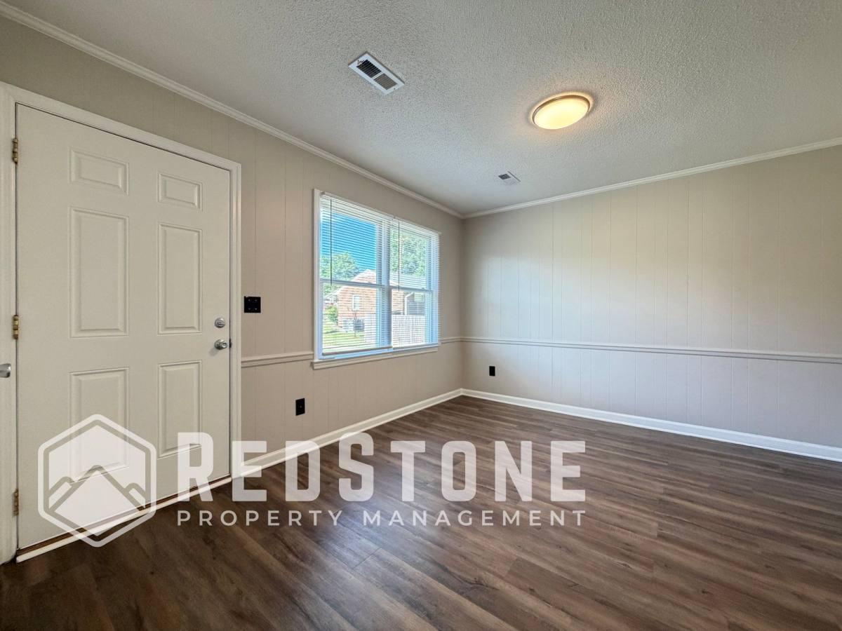 Apartment for rent at 327 E Parker St #A, Graham, NC 27253
