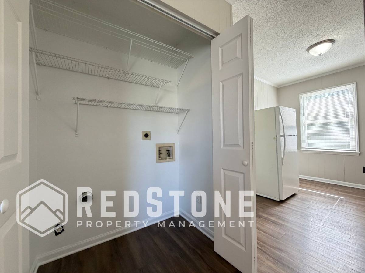 Apartment for rent at 327 E Parker St #A, Graham, NC 27253