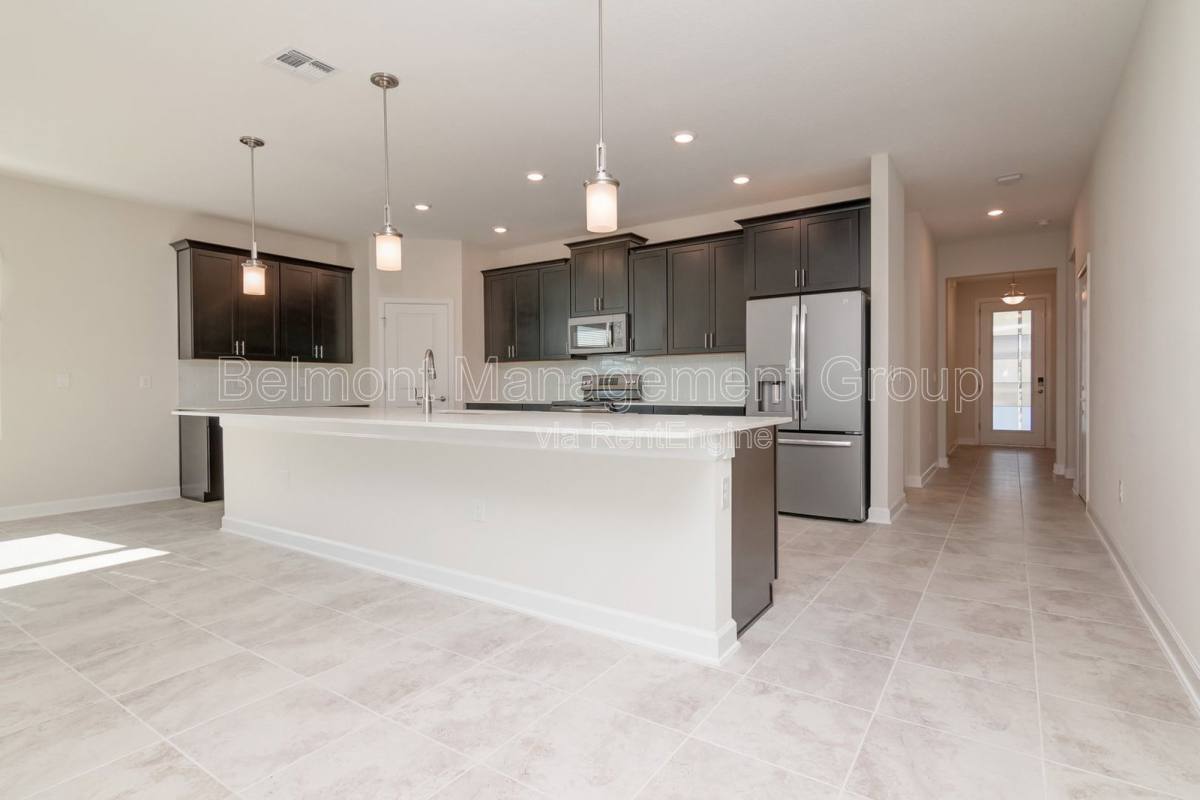 Apartment for rent at 12121 Satire St, Orlando, FL 32832