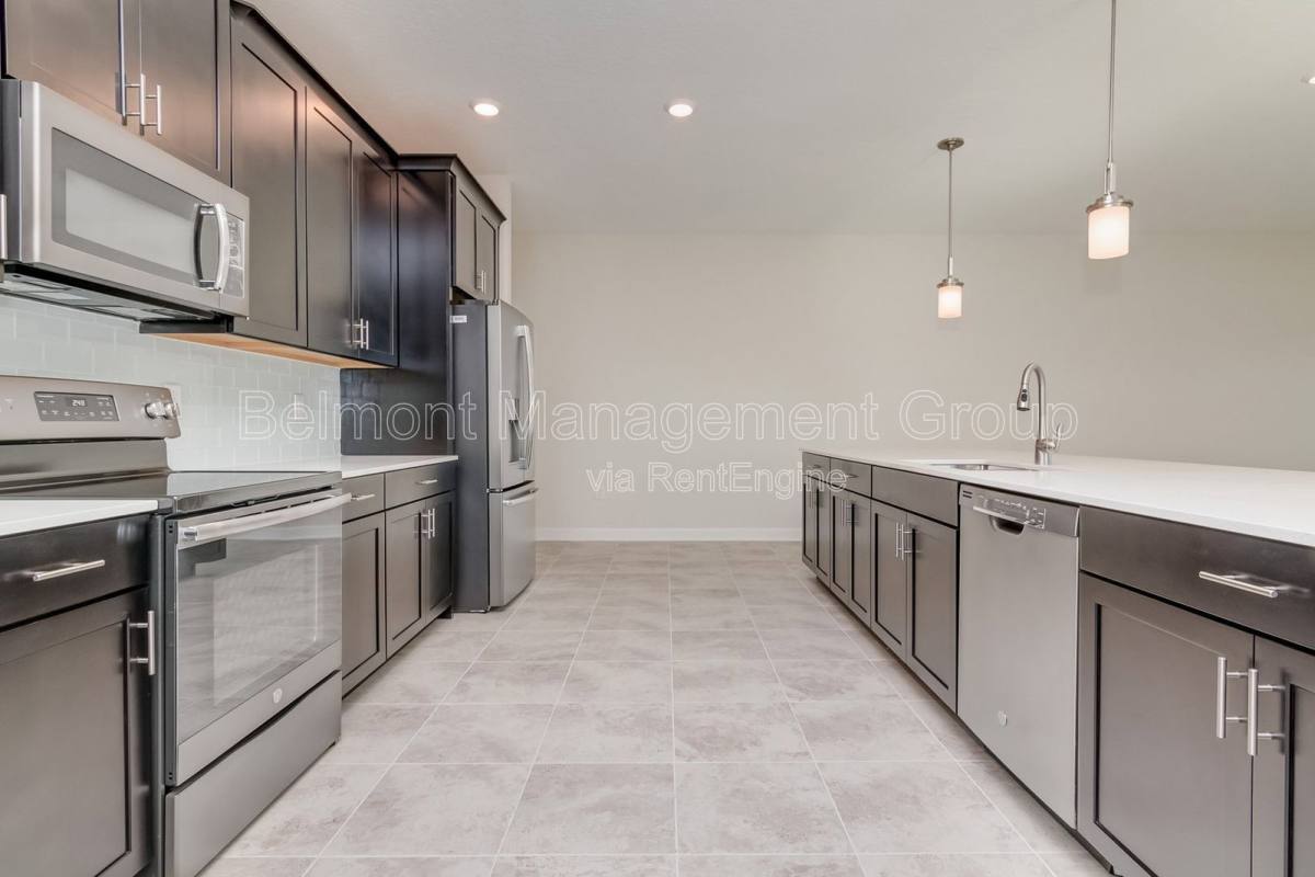 Apartment for rent at 12121 Satire St, Orlando, FL 32832
