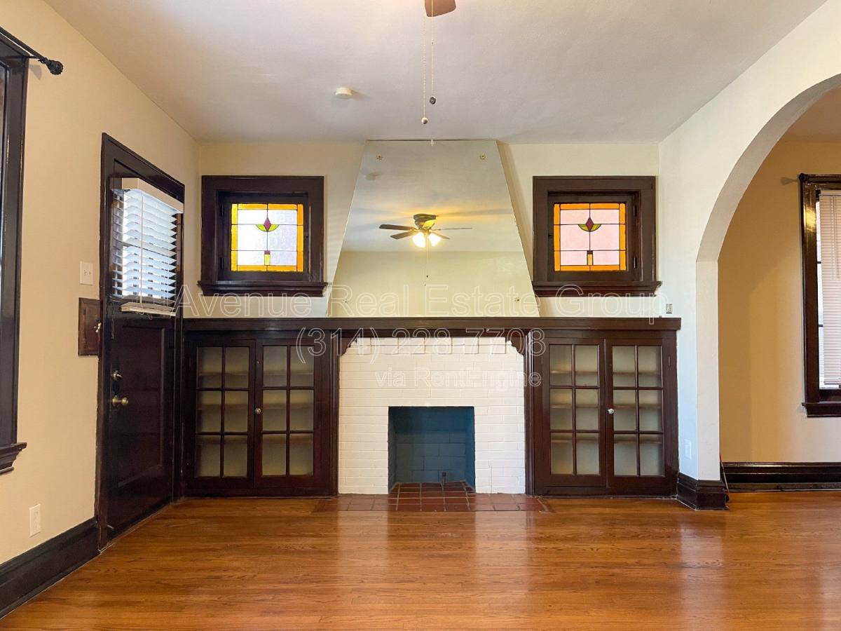 Apartment for rent at 6044 SW Ave, Saint Louis, MO 63139