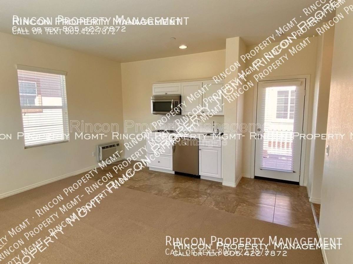 Apartment for rent at 672 Nile River Dr, Oxnard, CA 93036