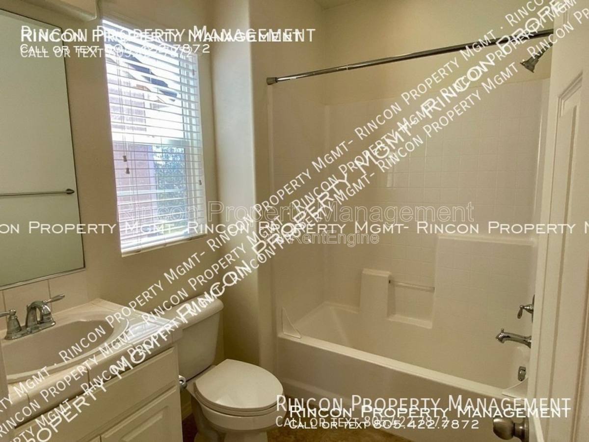 Apartment for rent at 672 Nile River Dr, Oxnard, CA 93036