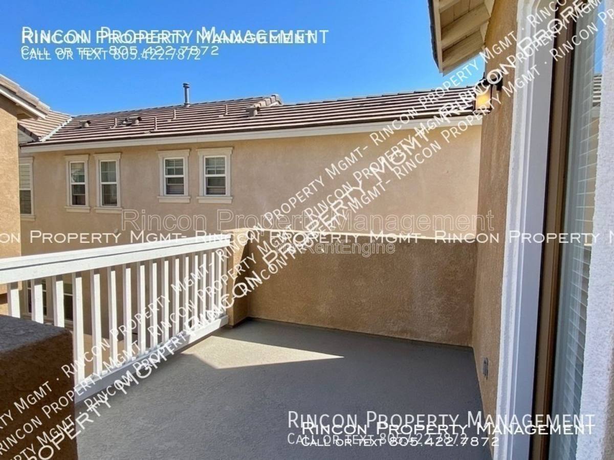 Apartment for rent at 672 Nile River Dr, Oxnard, CA 93036