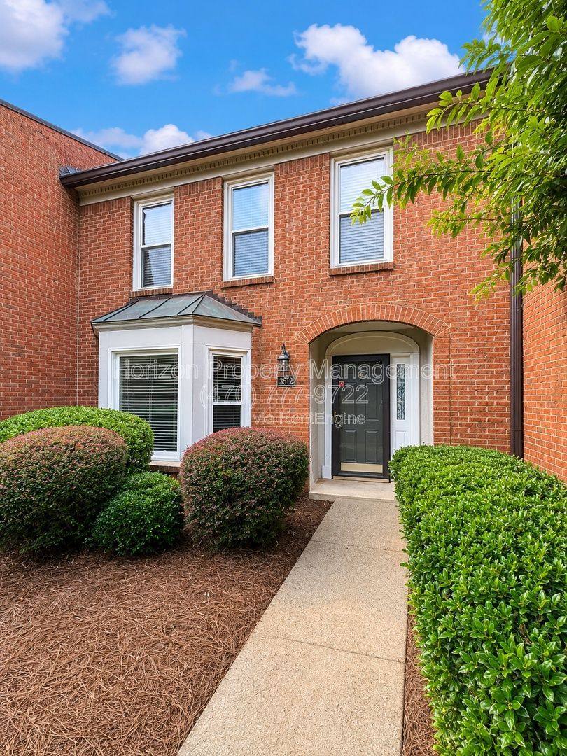 Townhouse for rent at 3512 Nutmeg Dr, Duluth, GA 30096