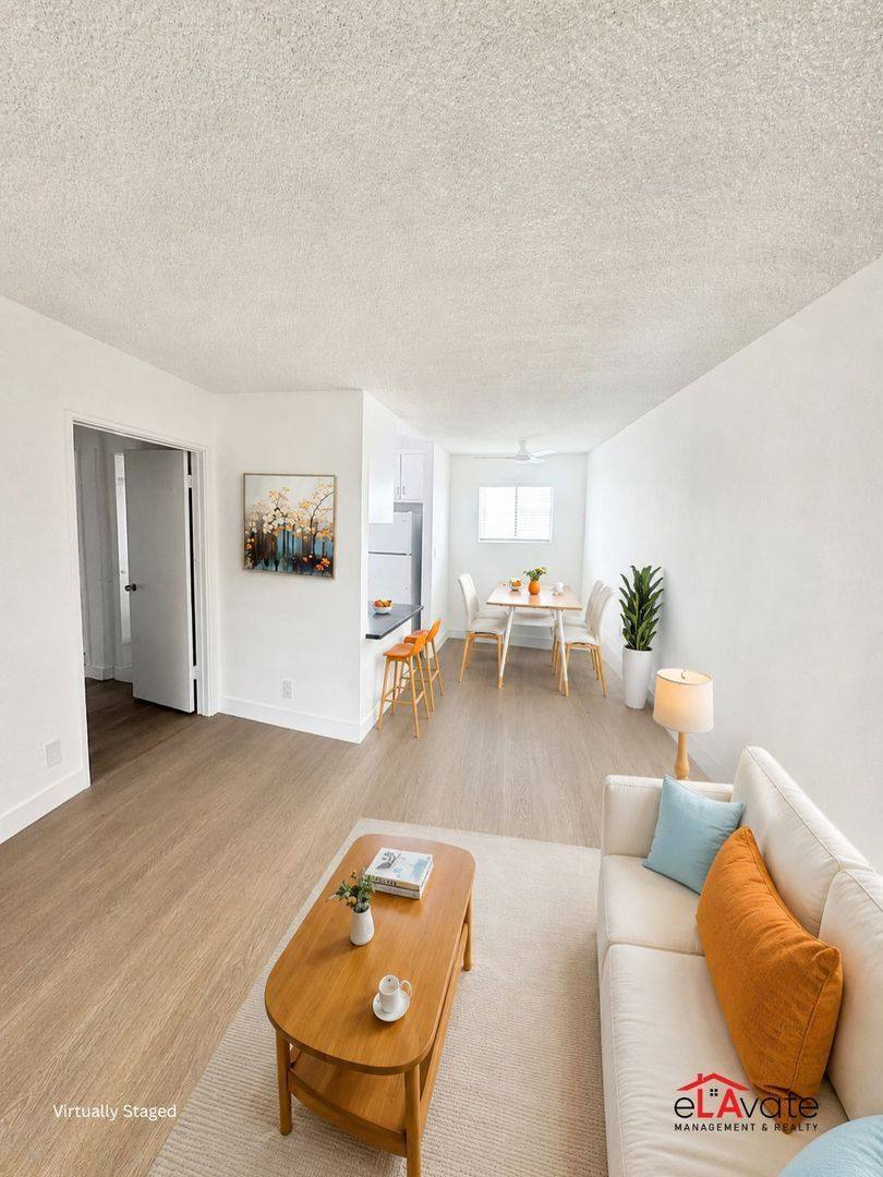Apartment for rent at 11816 Chandler Blvd #11, Valley Village, CA 91607