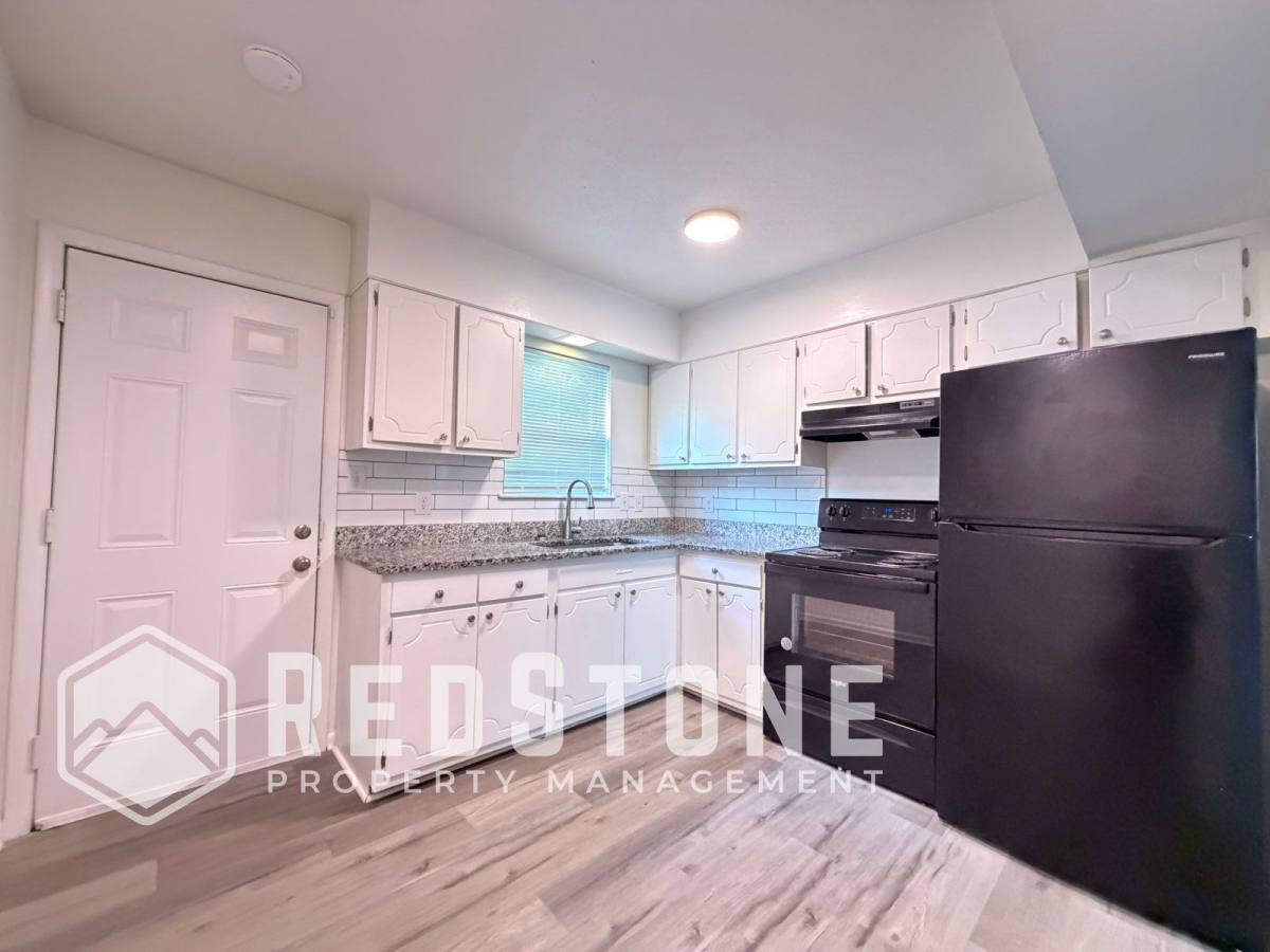 Apartment for rent at 1507 Tucker St #A, Greensboro, NC 27405