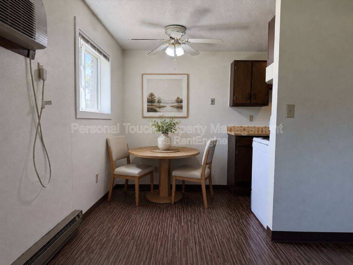 Apartment for rent at 212 9th Ave S #3, Casselton, ND 58012