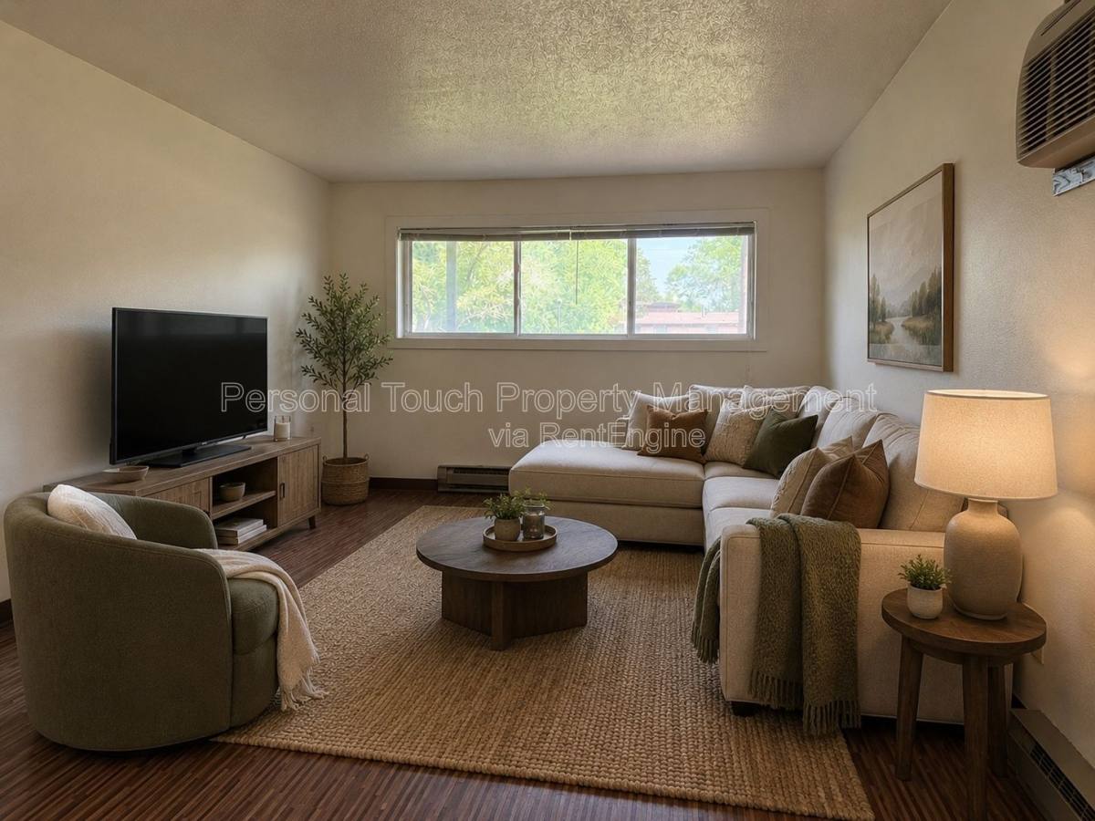 Apartment for rent at 212 9th Ave S #3, Casselton, ND 58012