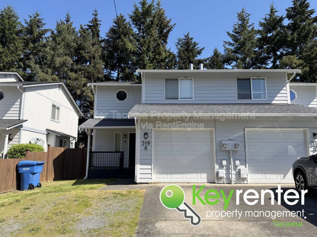 Apartment for rent at 319 10th Ave SE #A, Puyallup, WA 98372
