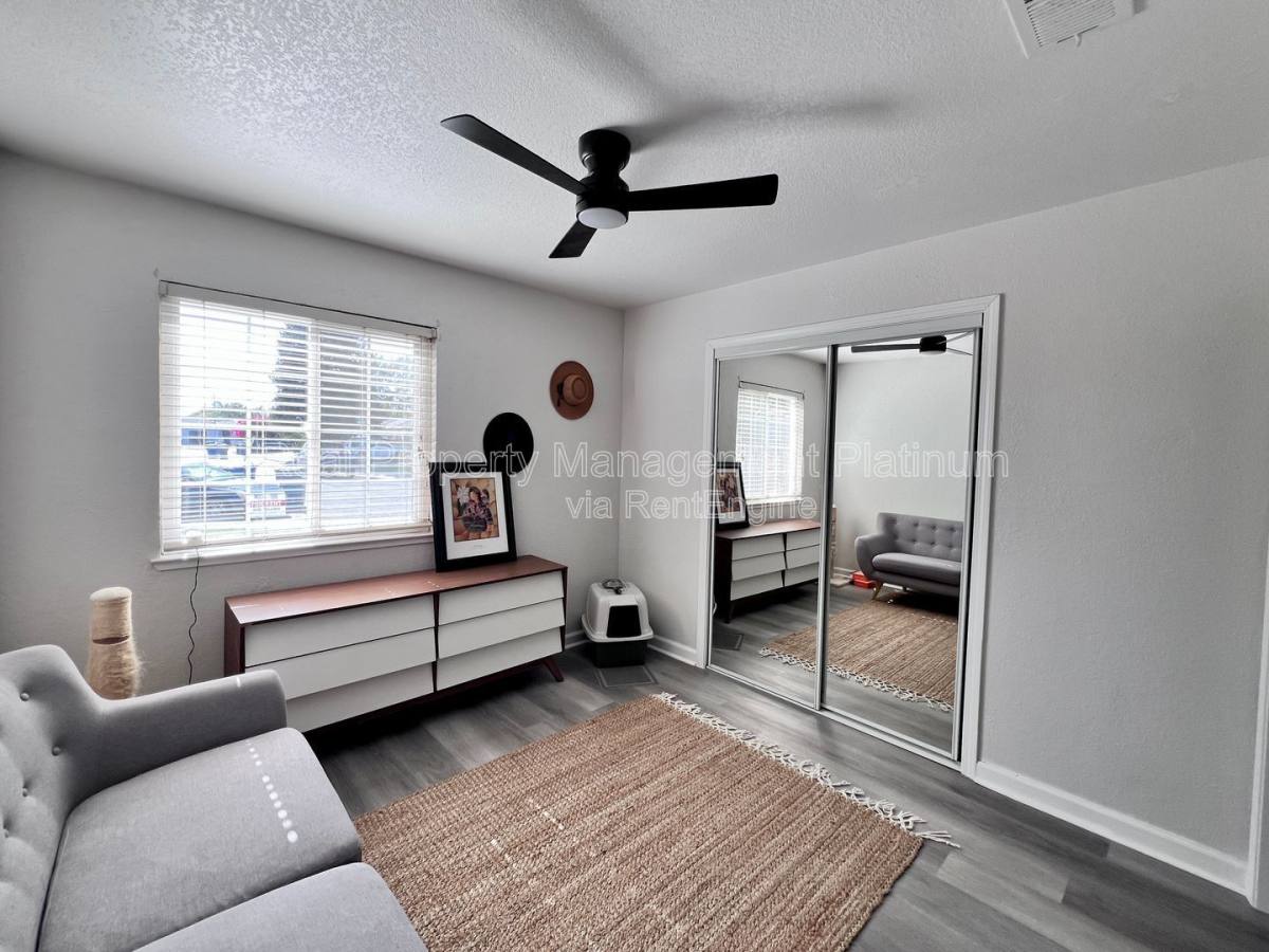 House for rent at 4244 N Brix Ave, Fresno, CA 93722