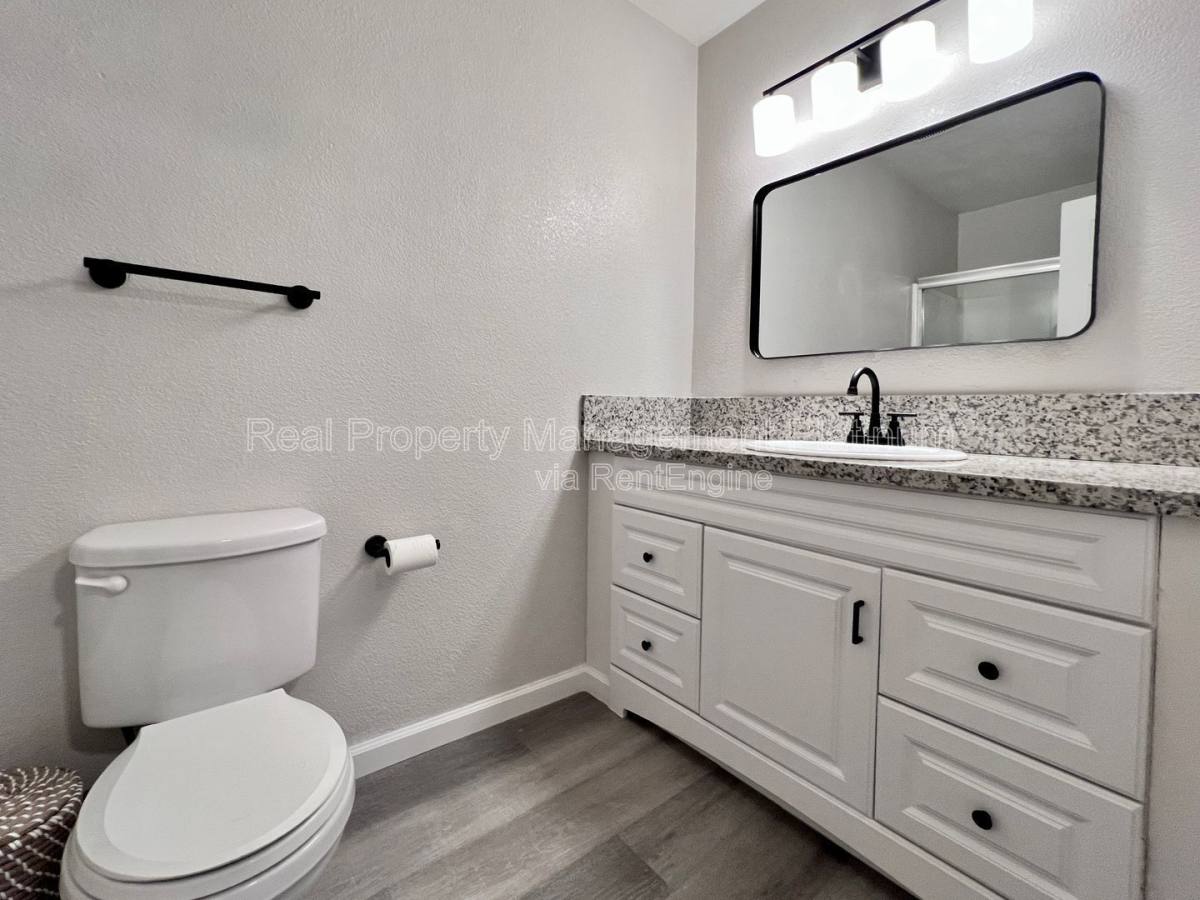 House for rent at 4244 N Brix Ave, Fresno, CA 93722