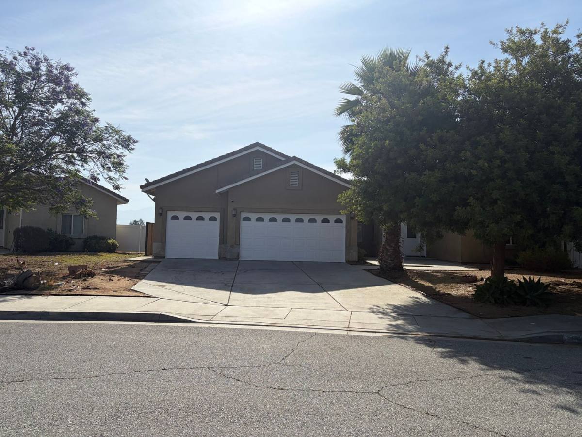 House for rent at 611 Winners Circle, San Jacinto, CA 92582