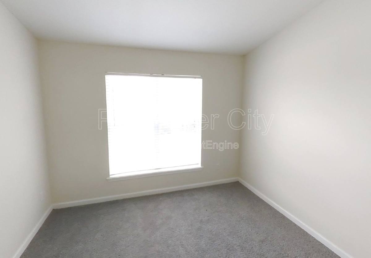 Apartment for rent at 175 Jardin De Mer Place, Jacksonville Beach, FL 32250