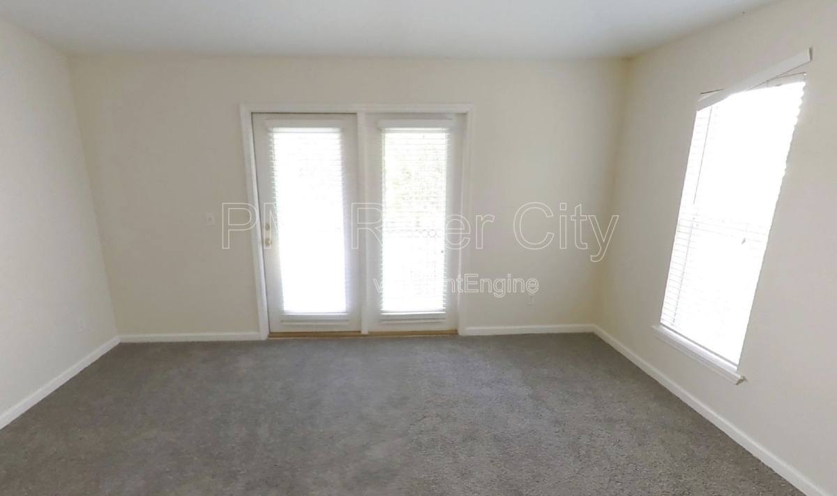 Apartment for rent at 175 Jardin De Mer Place, Jacksonville Beach, FL 32250